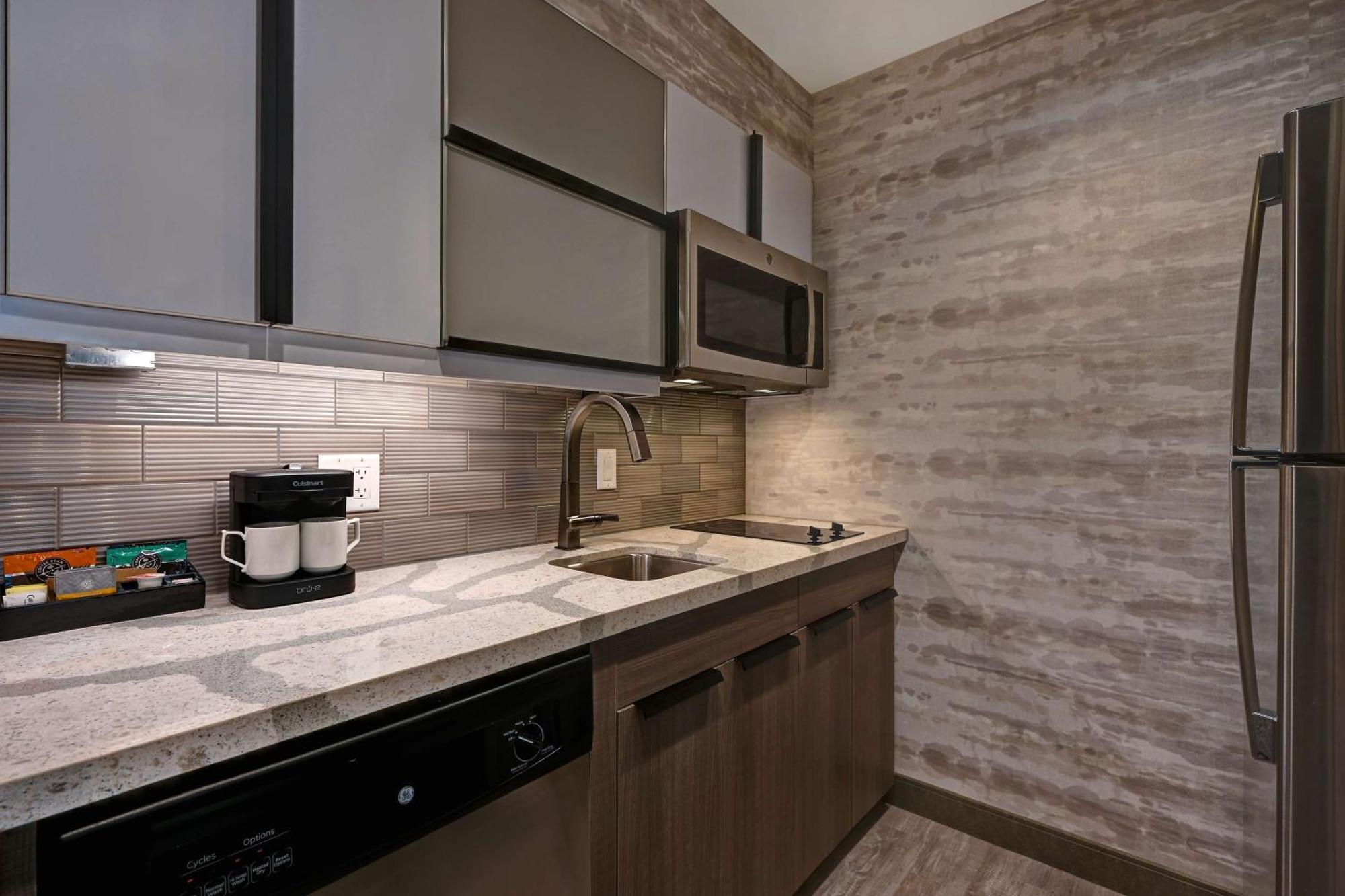 Homewood Suites By Hilton Dallas The Colony Εξωτερικό φωτογραφία